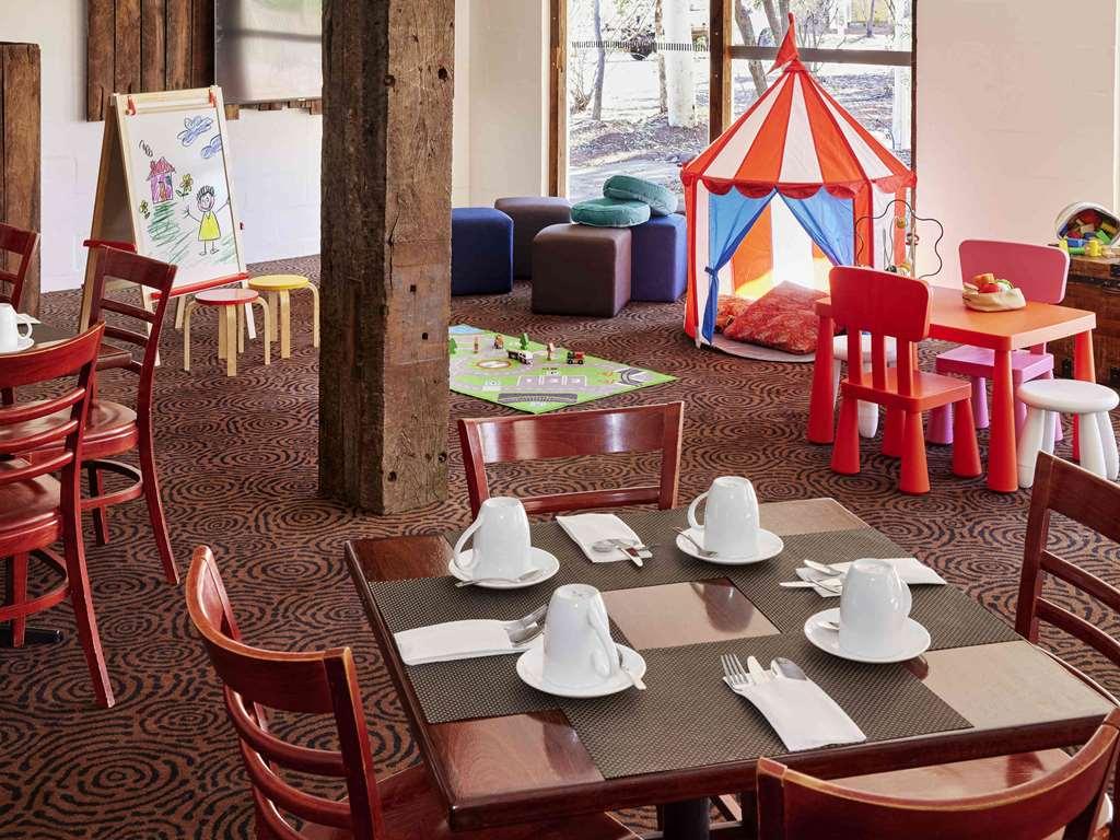Outback Hotel Ayers Rock Restaurant foto