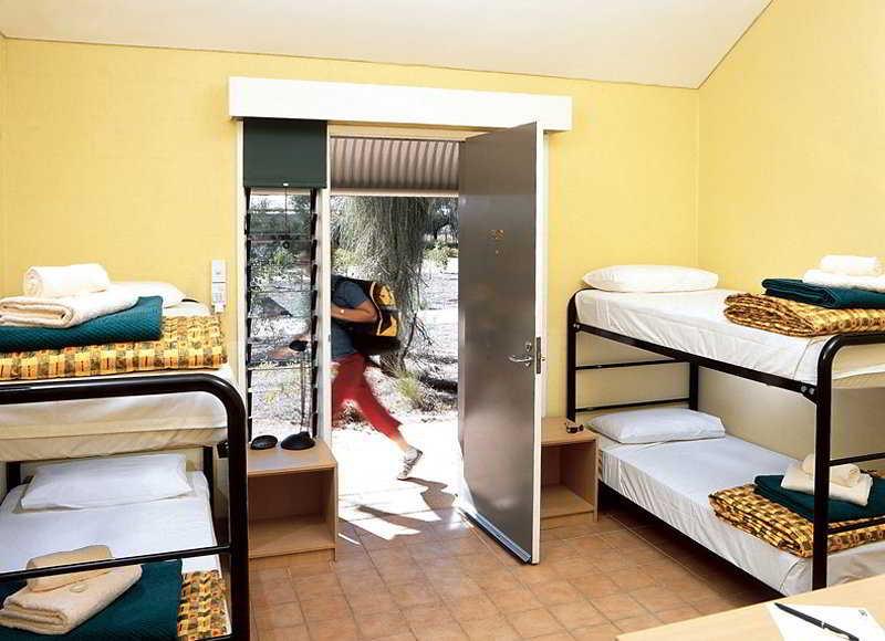 Outback Hotel Ayers Rock Zimmer foto
